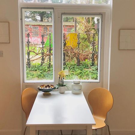 Spacious Comfortable Flat With Free Parking In East Finchley, Muswell Hill & Close To Alexandra Palace Londra Exterior foto