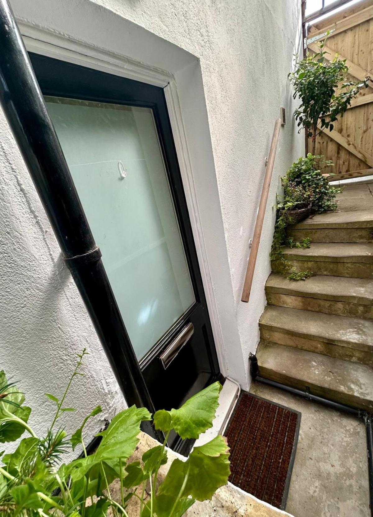 Spacious Comfortable Flat With Free Parking In East Finchley, Muswell Hill & Close To Alexandra Palace Londra Exterior foto