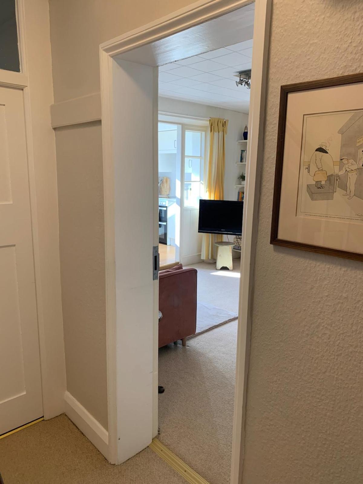 Spacious Comfortable Flat With Free Parking In East Finchley, Muswell Hill & Close To Alexandra Palace Londra Exterior foto